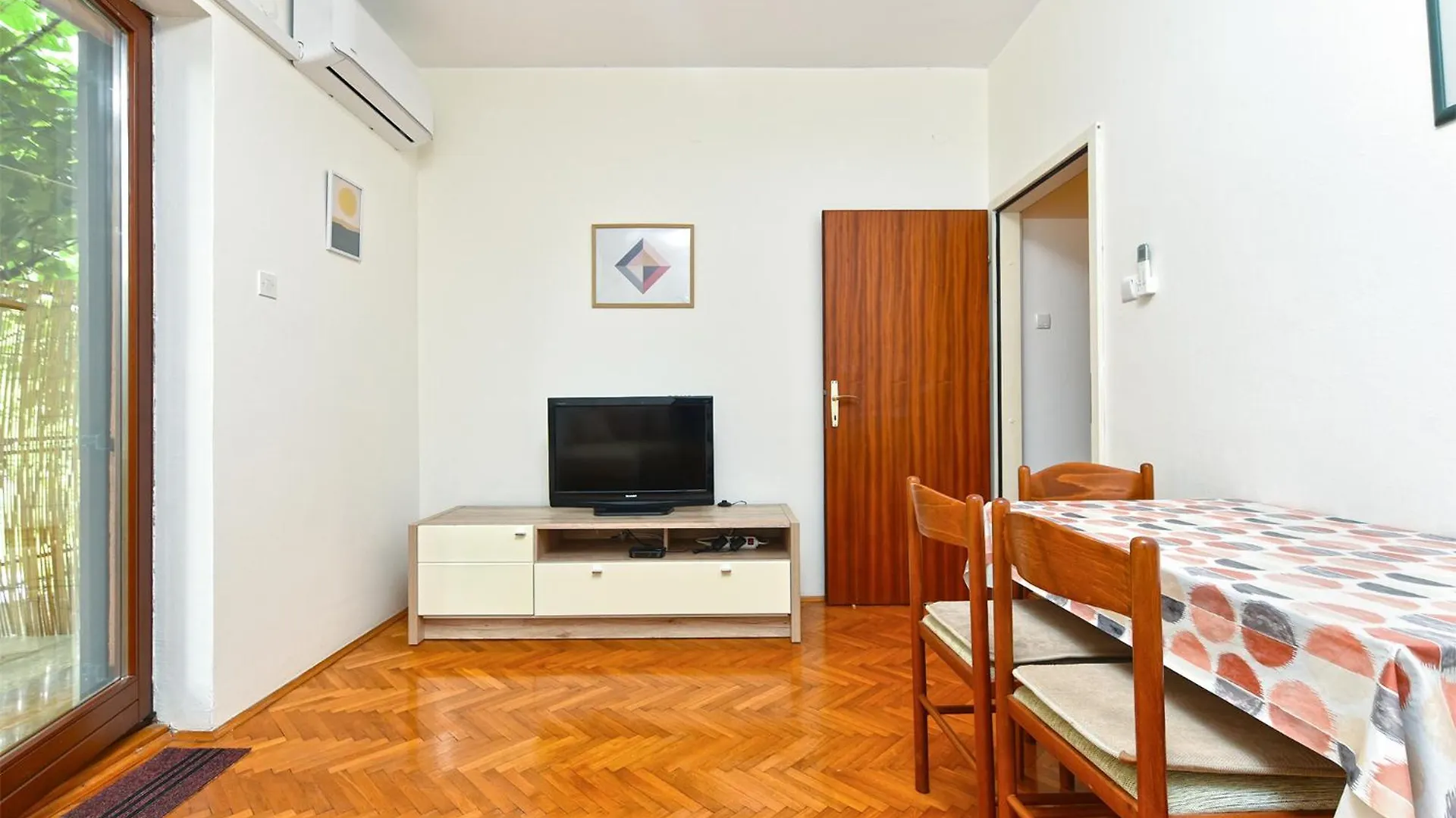 Apartments Angela 1001 Fažana Hırvatistan